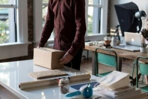 Digital Dropshipping: What It Is, How It Works, and How to Build a Scalable Online Business