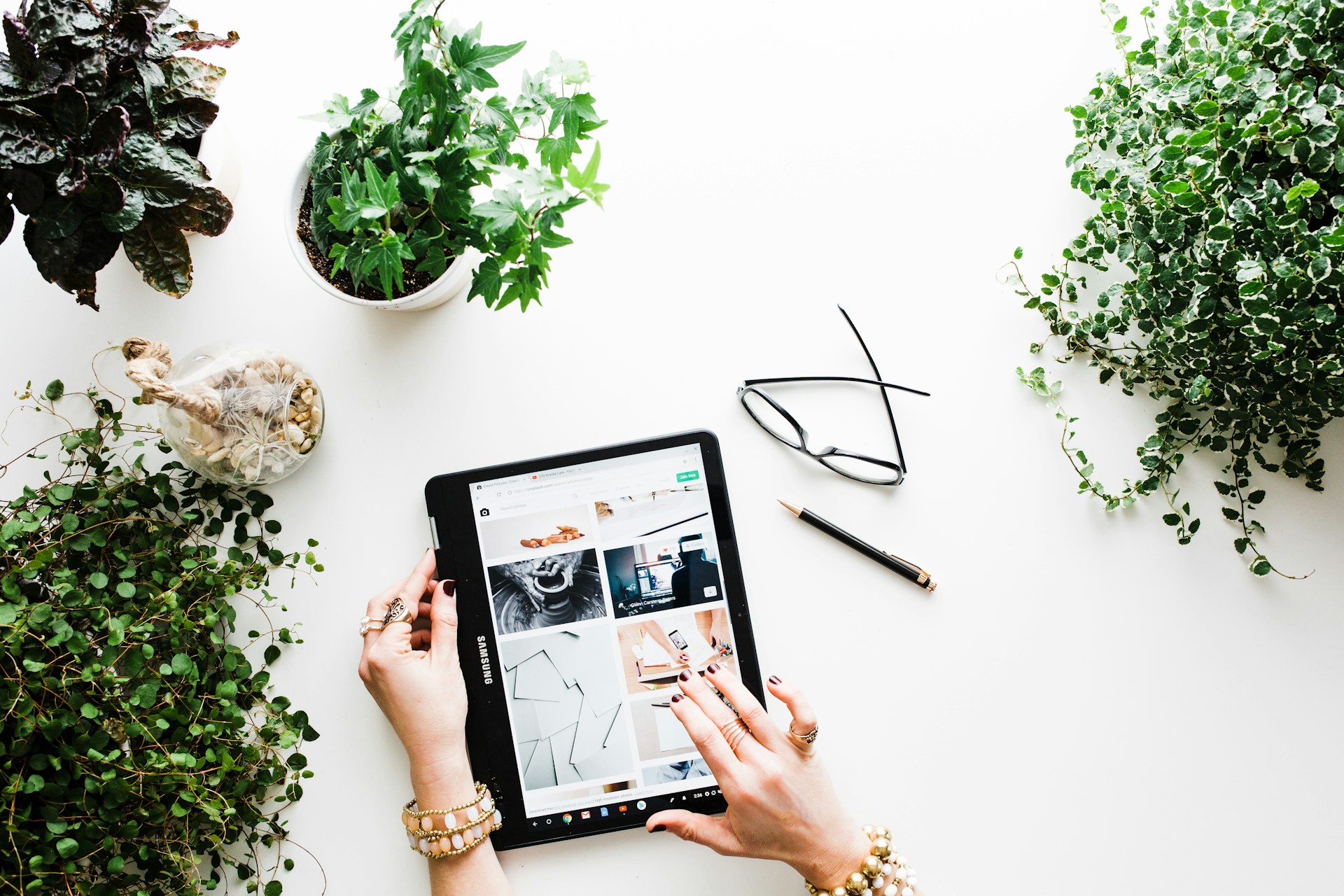 Easiest Way to Sell Digital Downloads Online